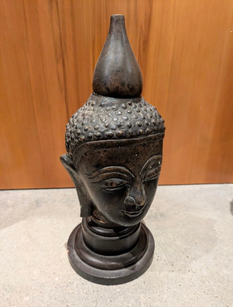 Antique Burmese Shan Bronze Buddha Head (c. late 19th - early 20th century)