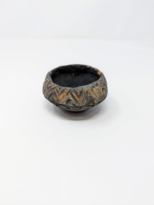 Antique Western Asiatic Neolithic Vessel (c. 4th-3rd Millennium BC)