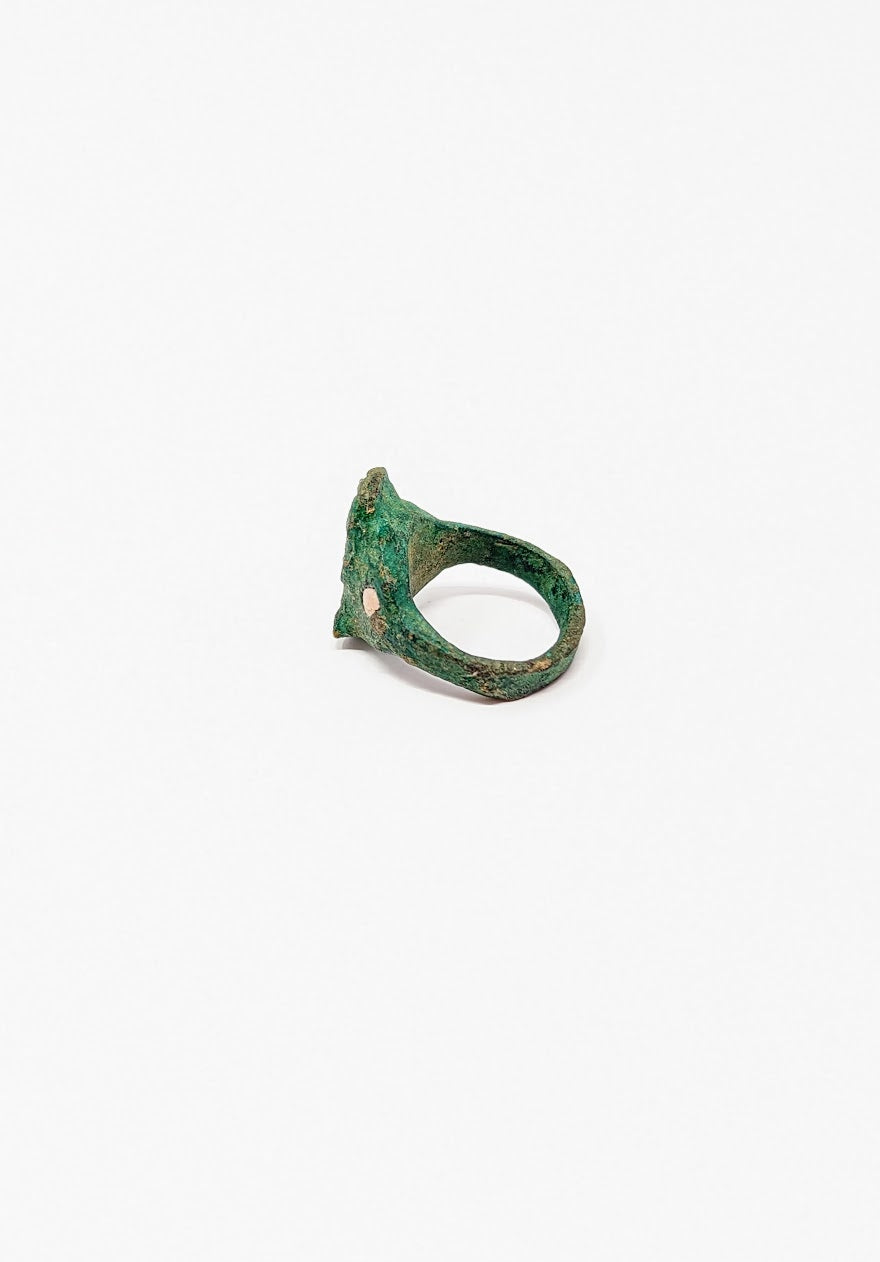 Antique Roman Bronze Signet Finger Ring  (c. 200-400 A.D.)
