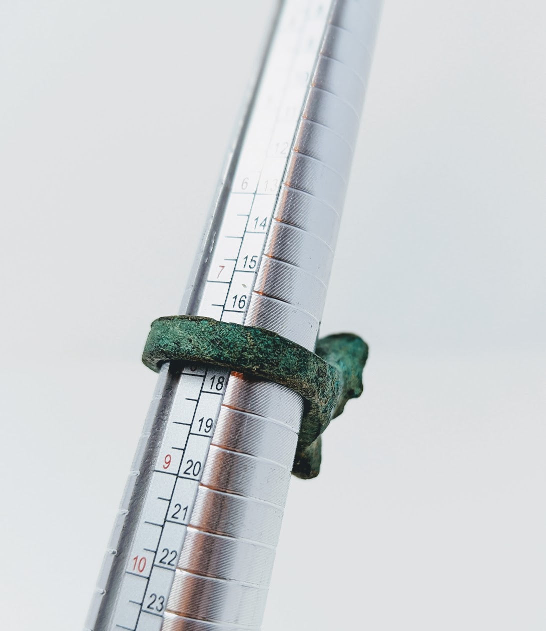 Antique Roman Bronze Signet Finger Ring  (c. 200-400 A.D.)