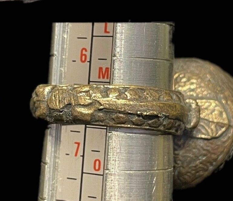 Antique Phoenician Ring | Red & White Glass Center-Stone (c. 300 A.D.)