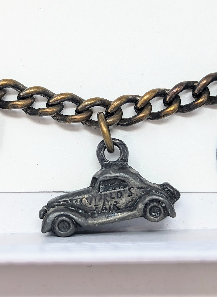 RARE 1939 New York World's Fair 6-Charm Bracelet