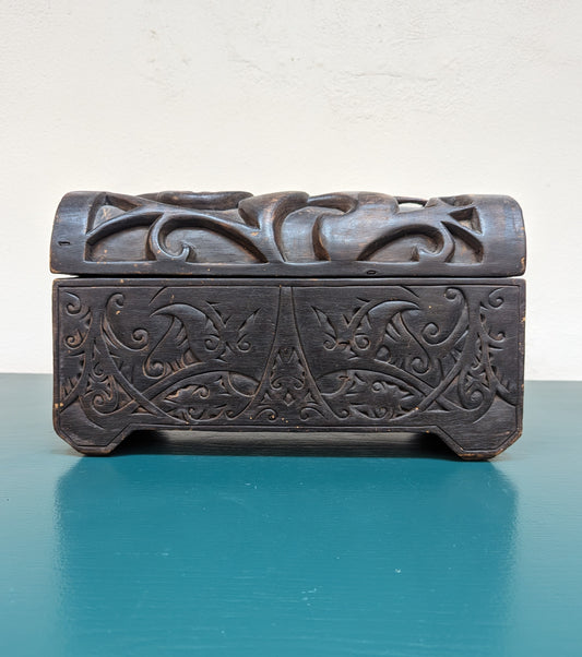 1940s Tribal Dayak Borneo Carved Wood Tattoo/Medicine Box