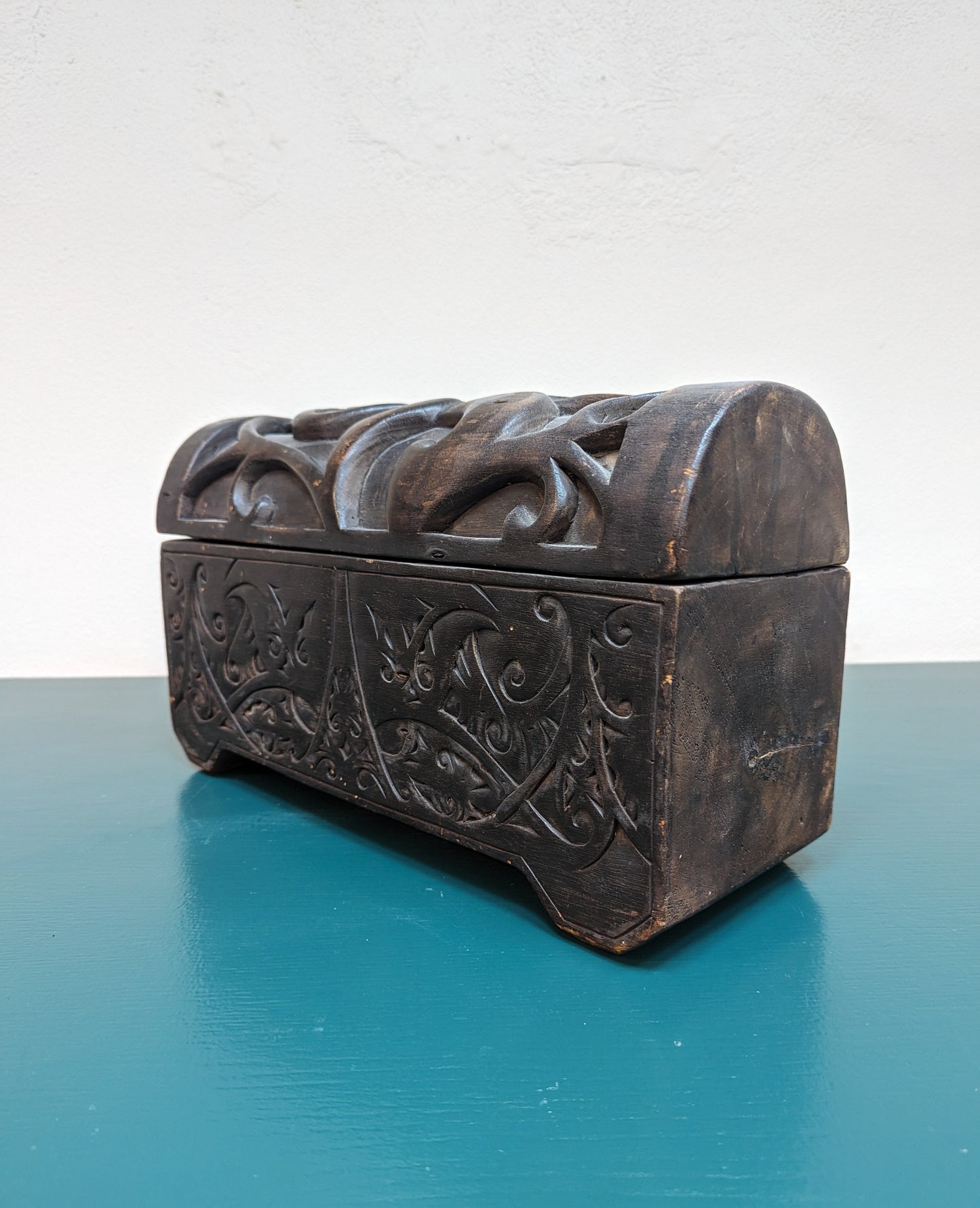 1940s Tribal Dayak Borneo Carved Wood Tattoo/Medicine Box