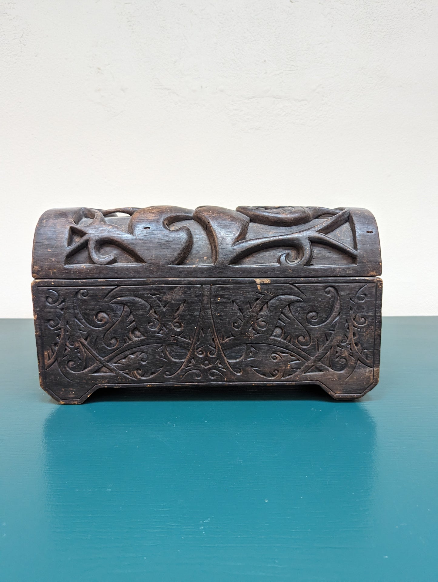 1940s Tribal Dayak Borneo Carved Wood Tattoo/Medicine Box
