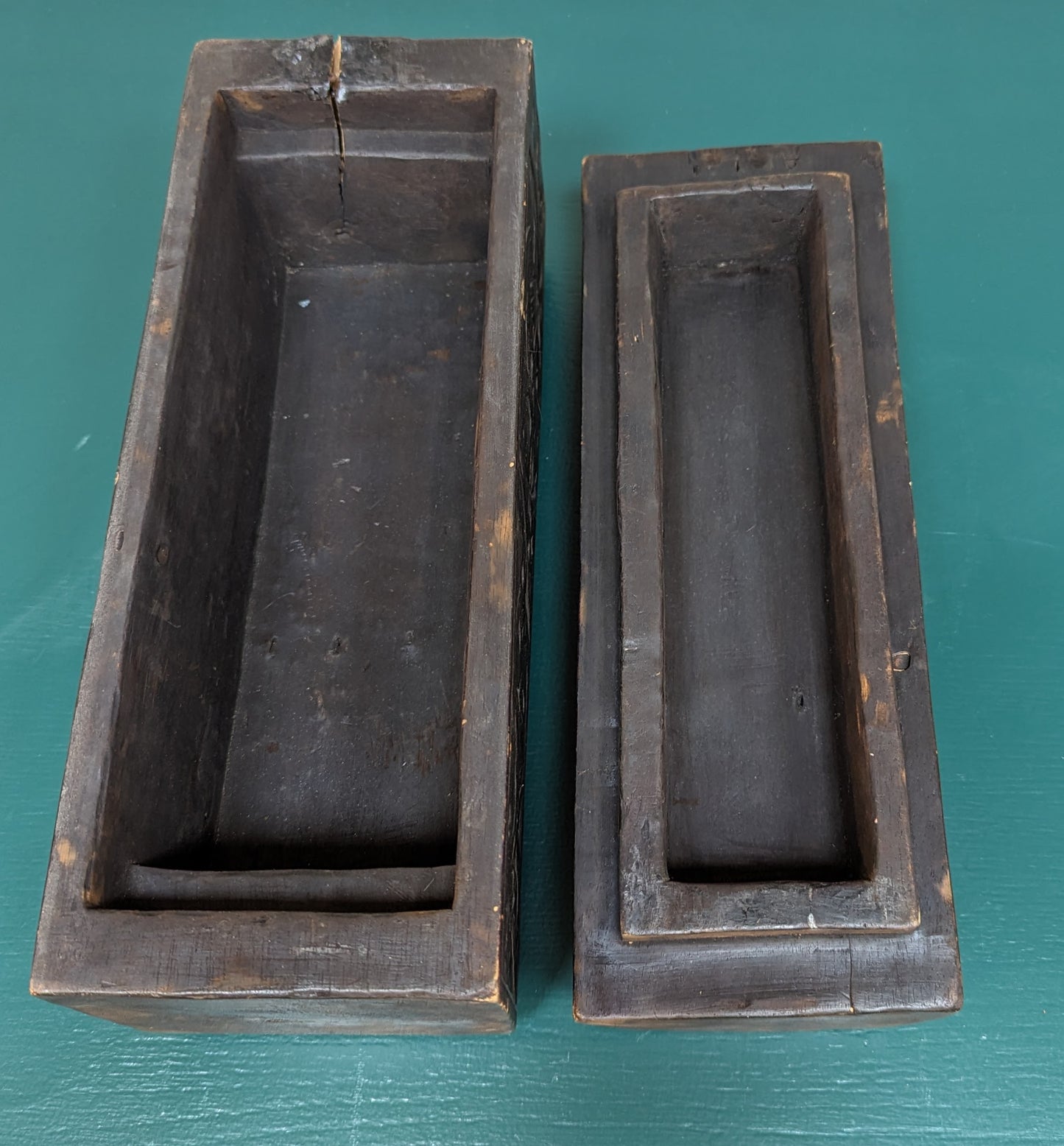 1940s Tribal Dayak Borneo Carved Wood Tattoo/Medicine Box