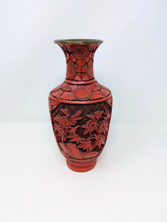 Vintage Chinese Red Cinnabar Lacquer & Brass Vase