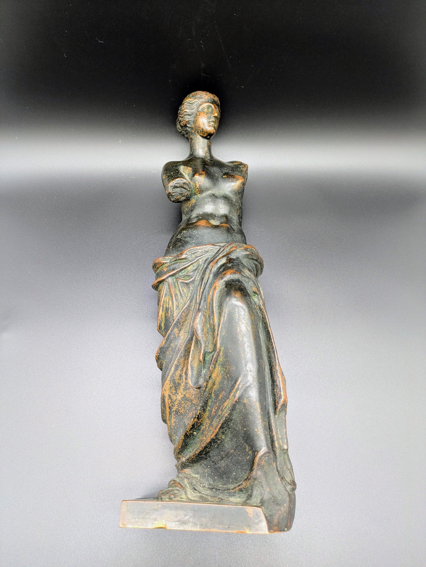 Grand Tour French Bronze Statue: Venus de Milo