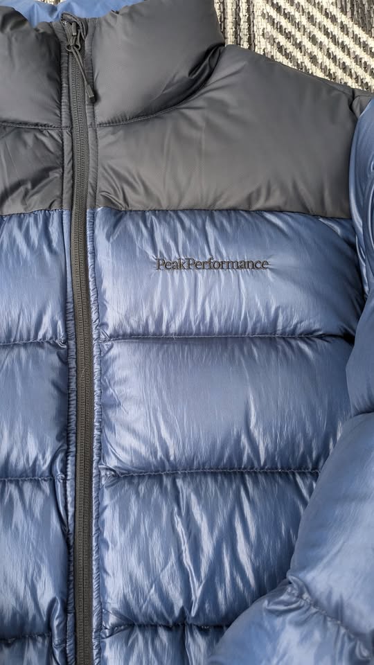 Peak Performance Frost Glacier Blue/Black Down Jacket (Men's XL)