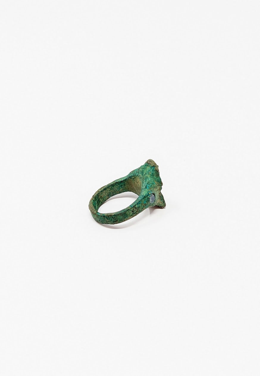 Antique Roman Bronze Signet Finger Ring  (c. 200-400 A.D.)
