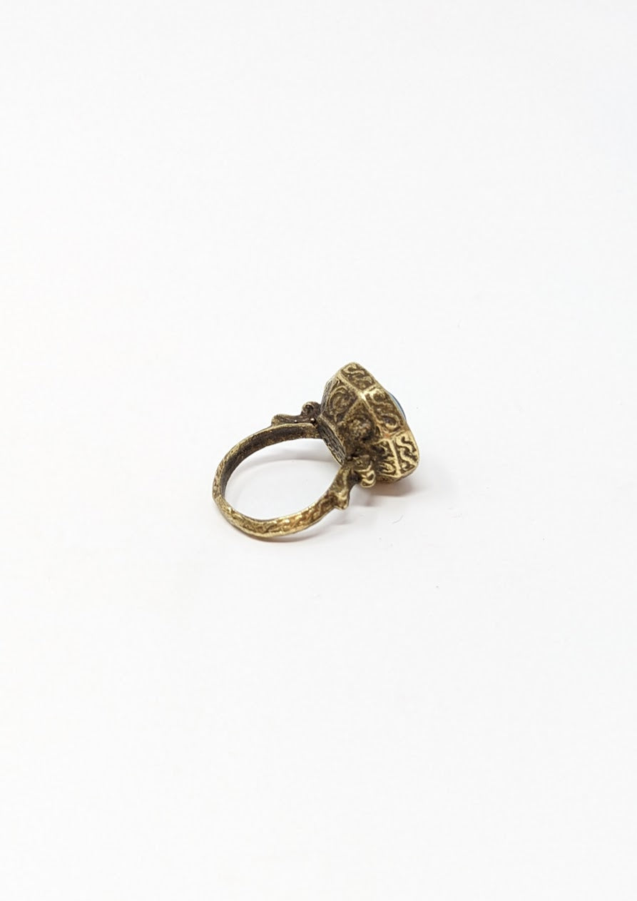 Antique Gold-Gilt Phoenician Ring | Yellow Center-Stone (c. 300 B.C.)