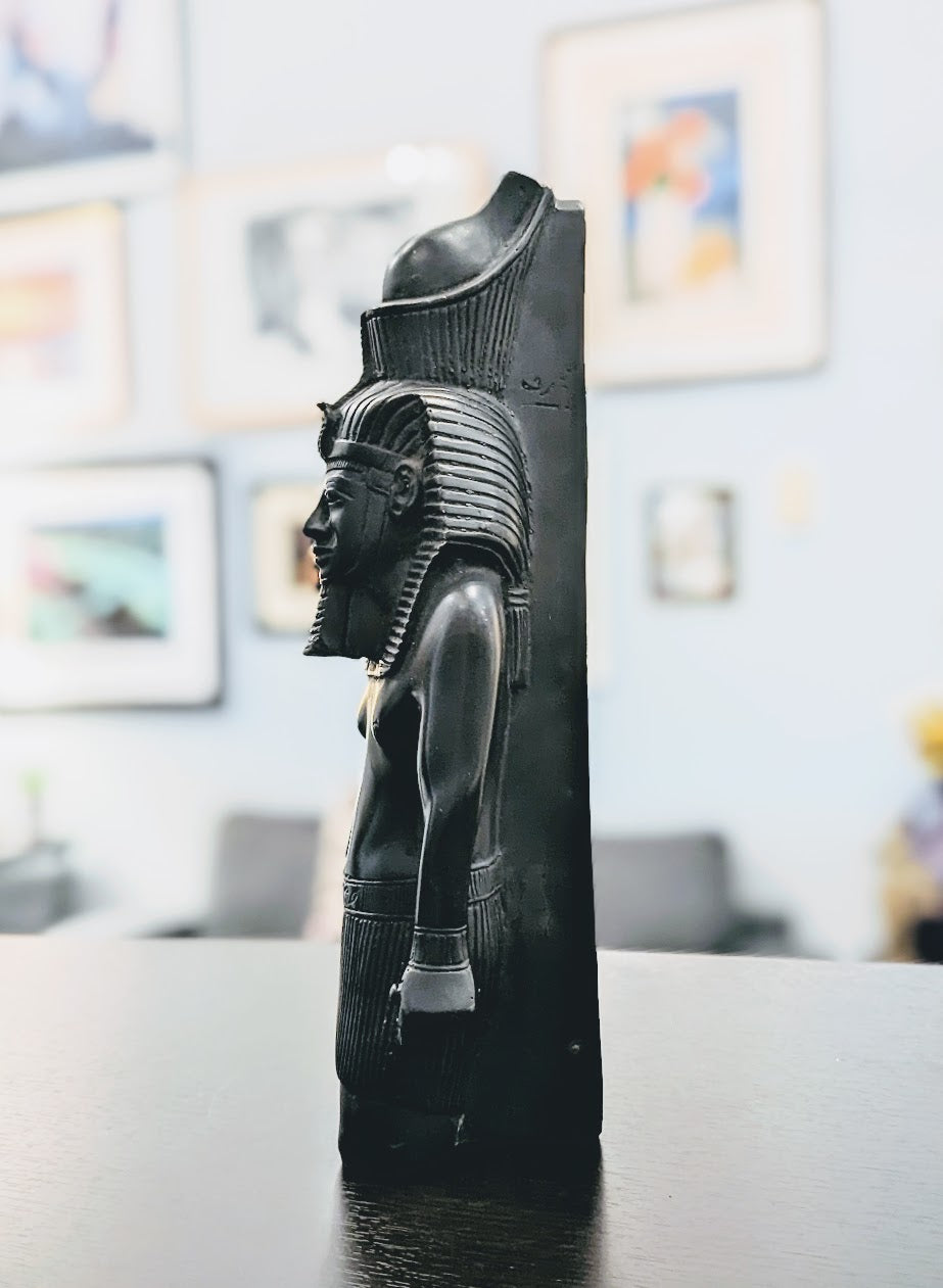 Vintage Egyptian Pharaoh Statue | King Ramesses II