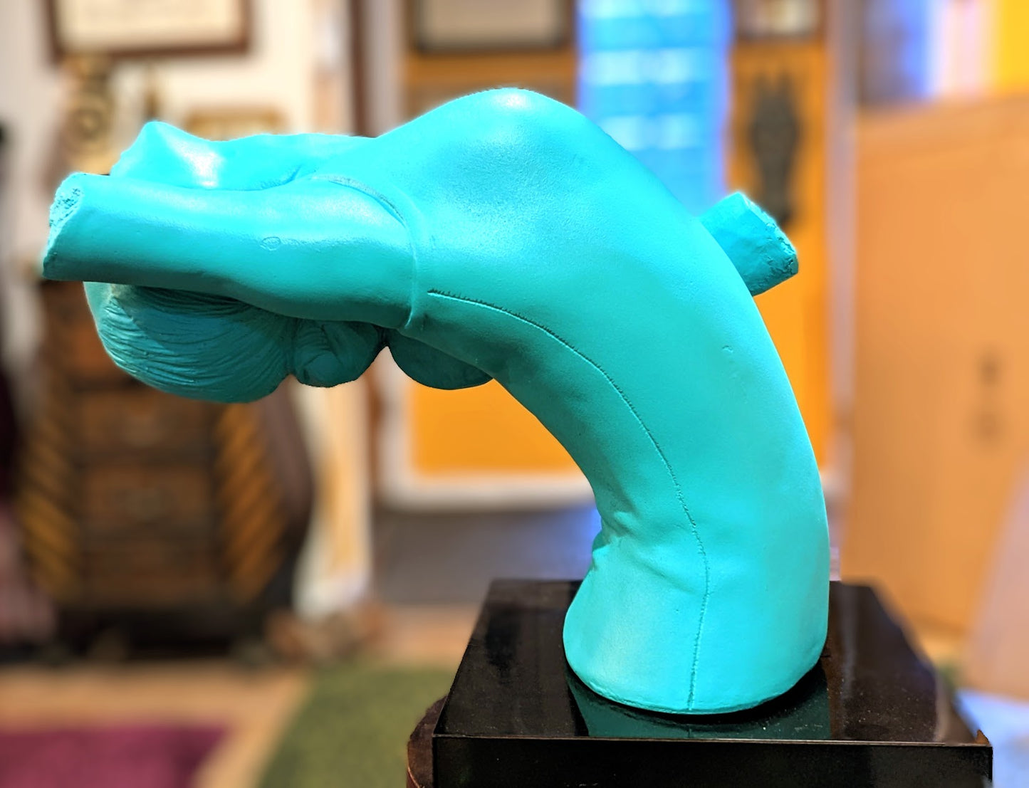 Vintage H. Edwards Cast Statue "Hands" | Austin Prods. Inc 1983