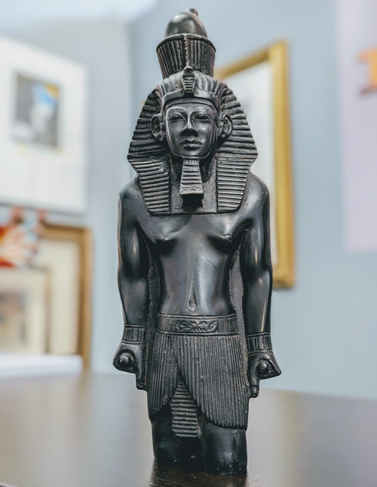 Vintage Egyptian Pharaoh Statue | King Ramesses II